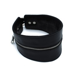 Black Leather High-Neck Collar z zamkiem, 53x9,8 cm
